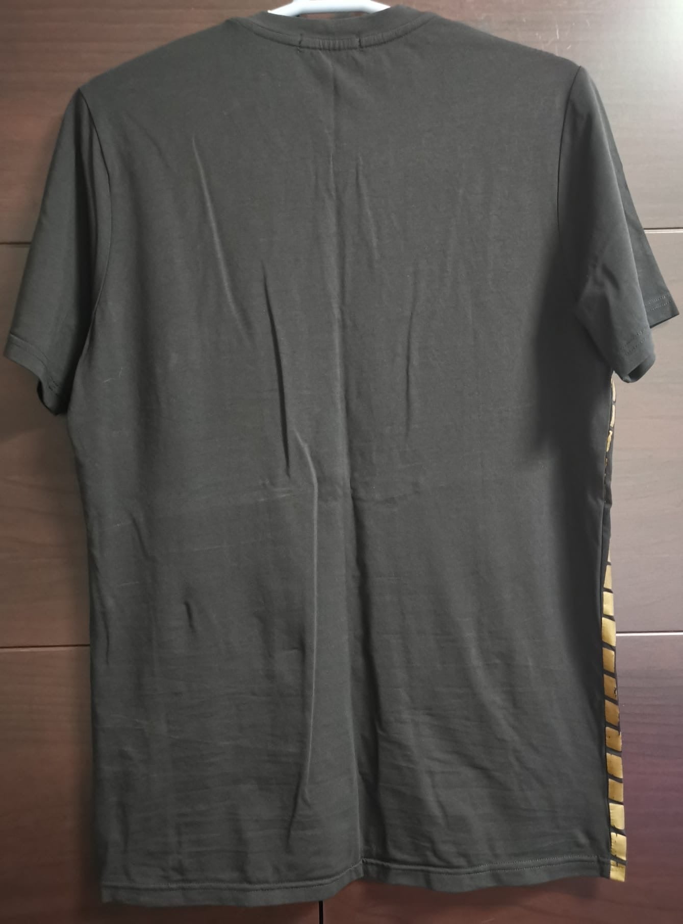 Preloved Versace Jeans Black Gold Tshirt