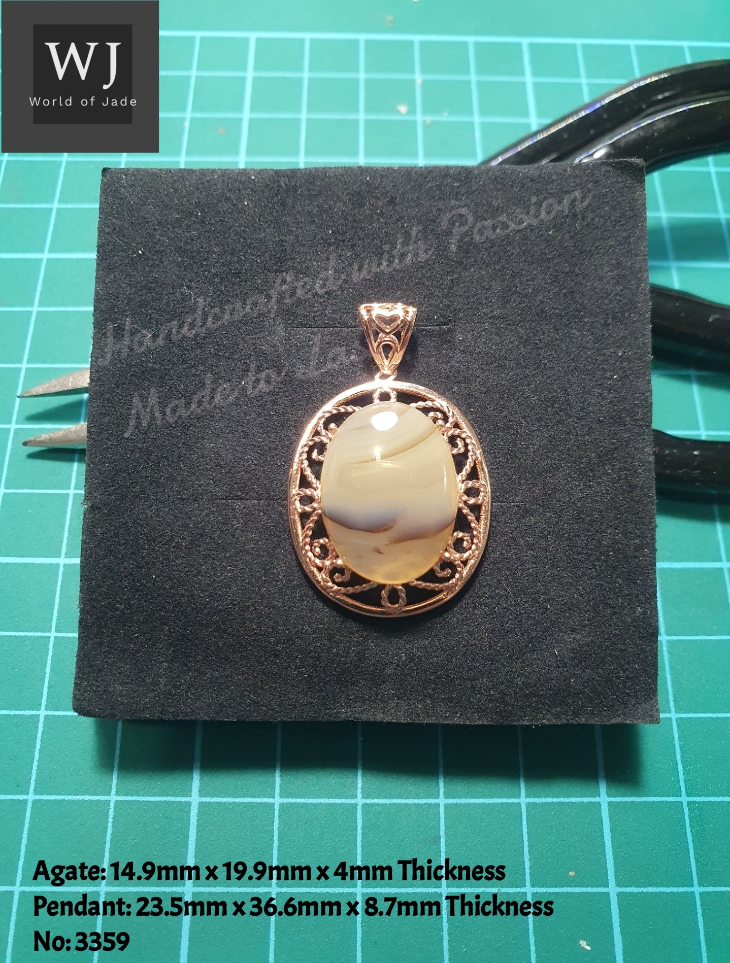 Persian Agate Pendant