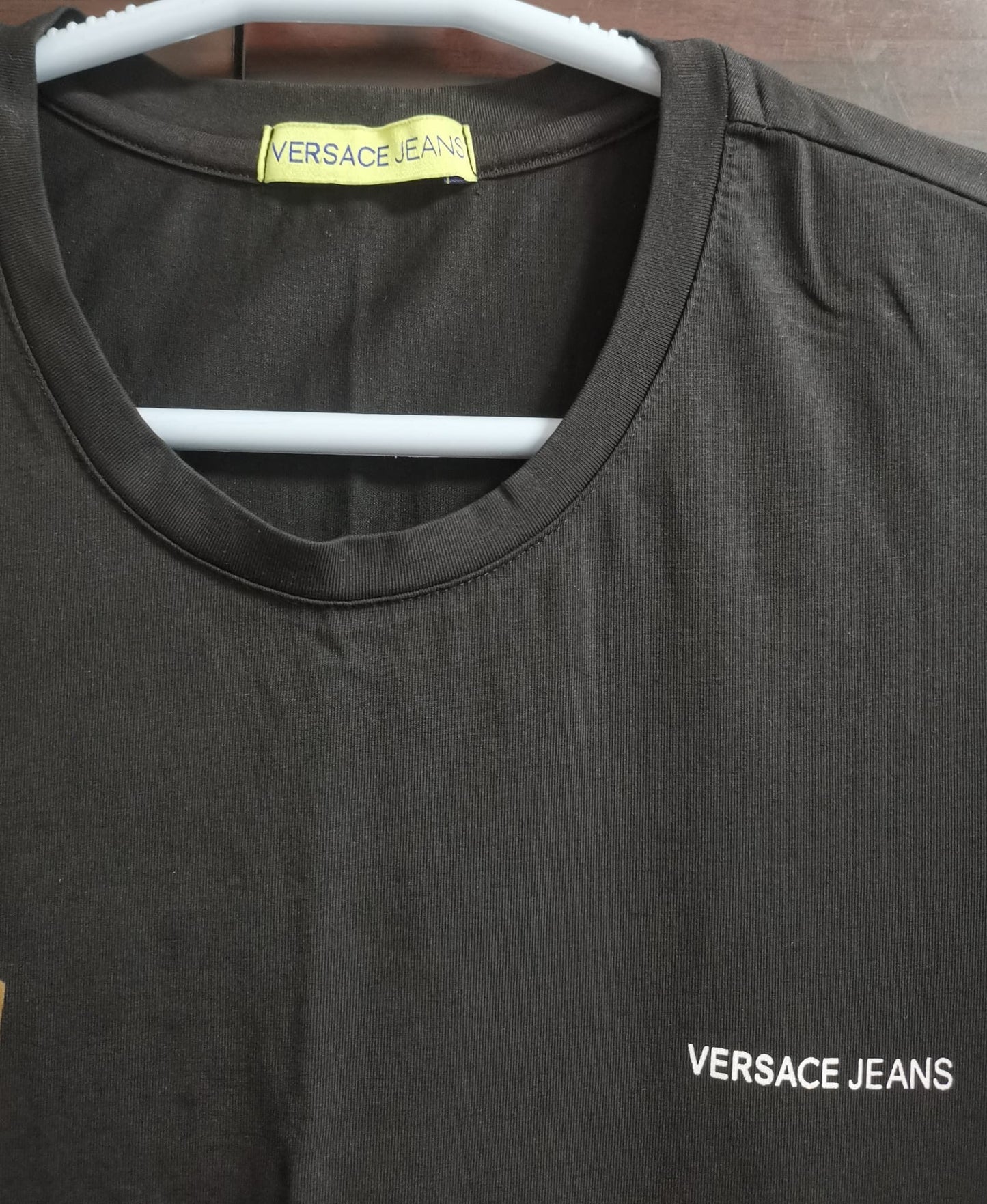 Preloved Versace Jeans Black Gold Tshirt