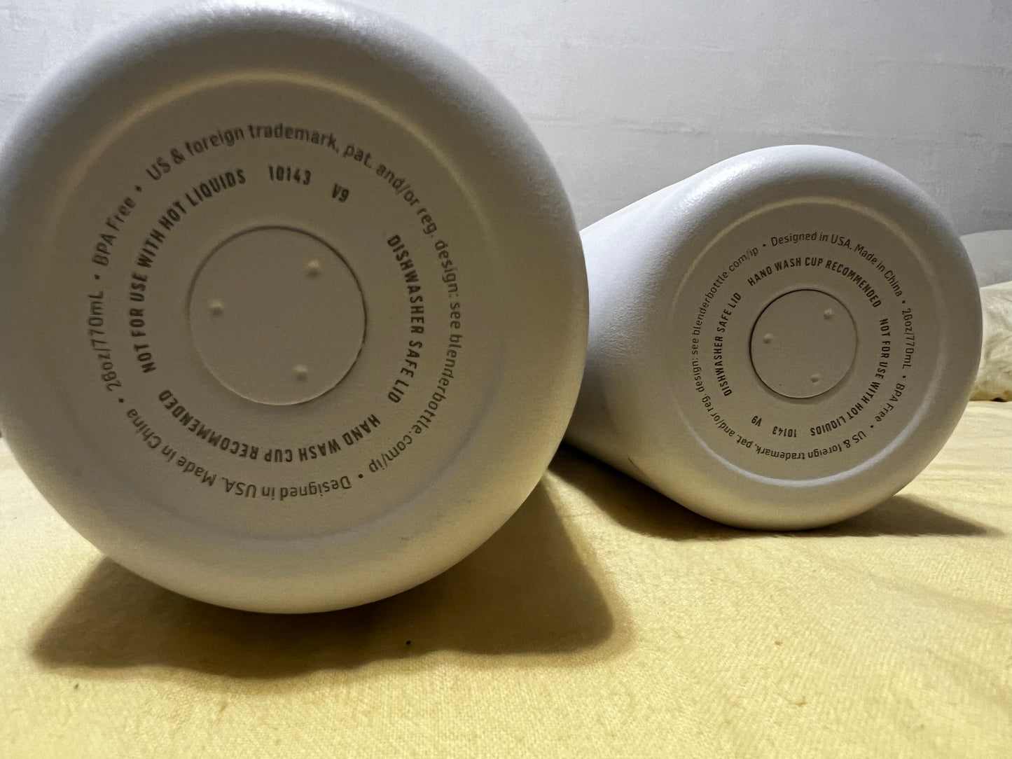 BlenderBottle - Harry Potter Series Radian 26 oz. Double Vacuum Insulated Stainless Steel Water Bottle/Shaker Cup - Matte White