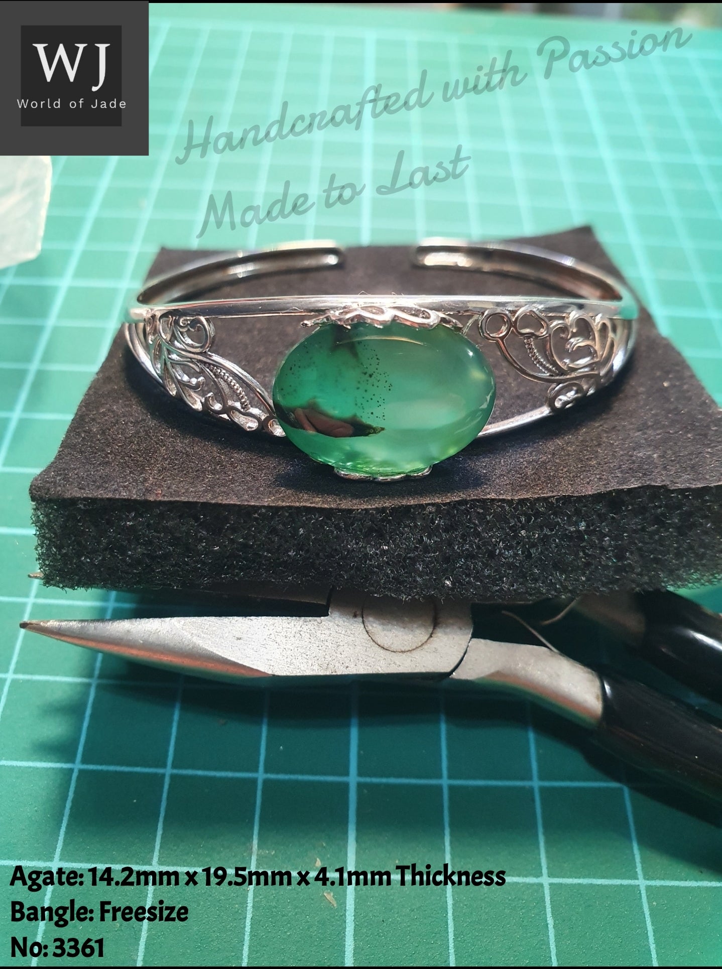 Persian Agate Bangle 波斯湾玛瑙手镯