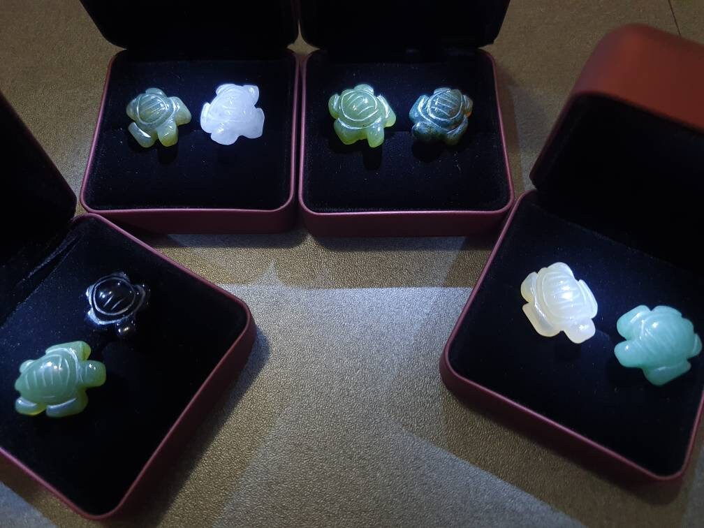 Cute Turtles handcrafted from different kinds of Natural Precious Stones and Crystals